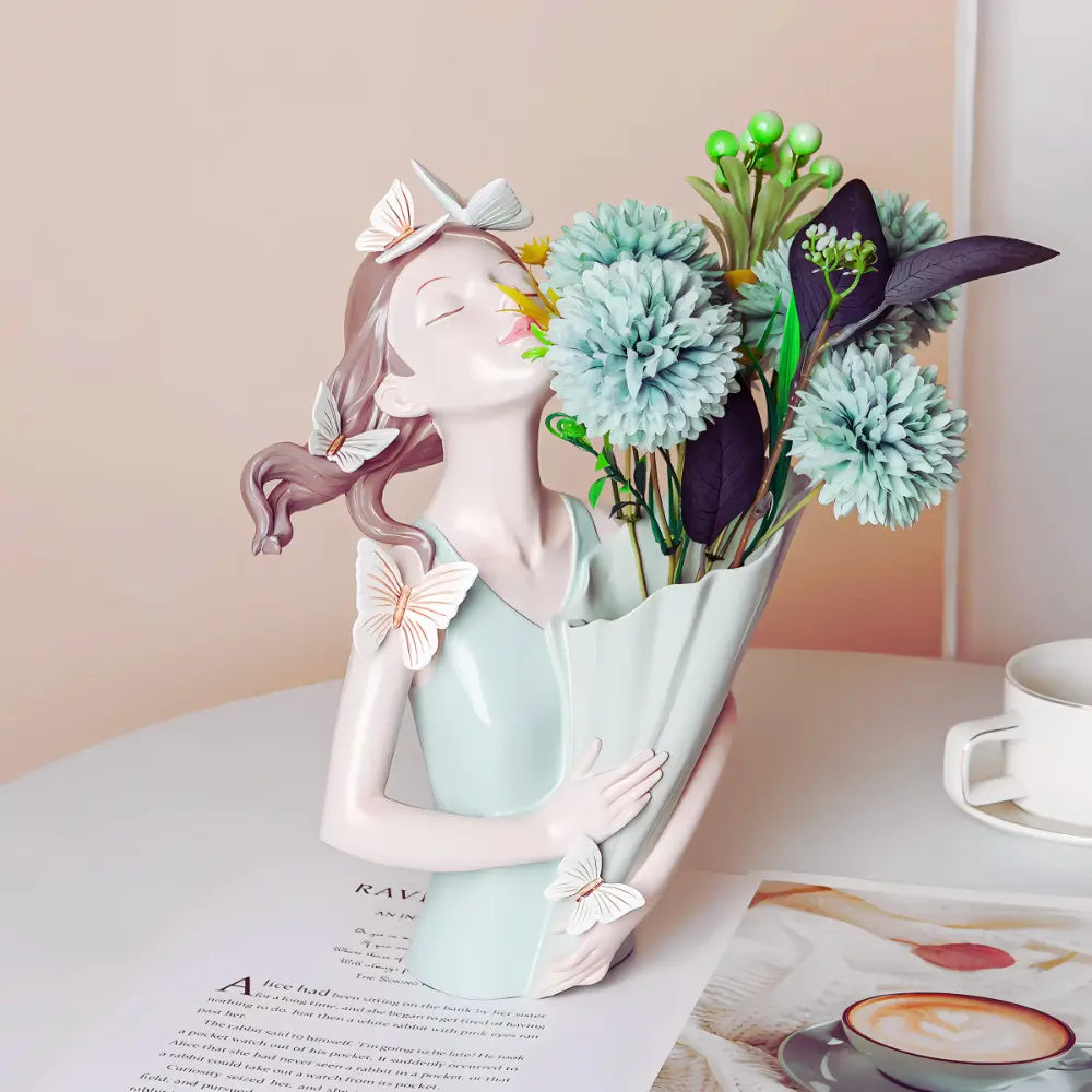Escultura em Resina Garota Borboleta | Decoração Casa e Escritório