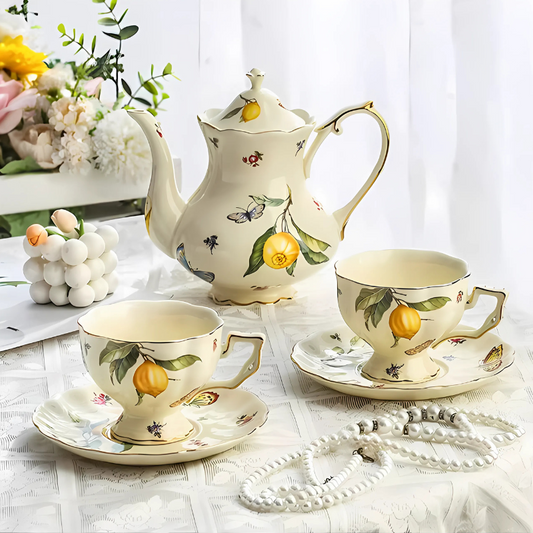 conjunto xícara e pires
conjunto xícara de café
conjunto xícara
xícara com pires
xicara de chá,
xicara de café,
chaleira
caneca de cerâmica,
chaleira ceramica
