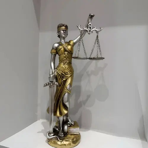 obra de arte,
deusa da justiça,
artemis deusa,
artemis deusa grega,
deusa temis da justiça,
deusa temis,
escultura decorativa,