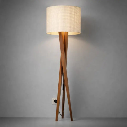 luminaria de chão,
luminaria de chão para sala,
luminaria de chão para quarto,
luminaria para quarto,
luminária para sala de jantar,
luminária tripé,