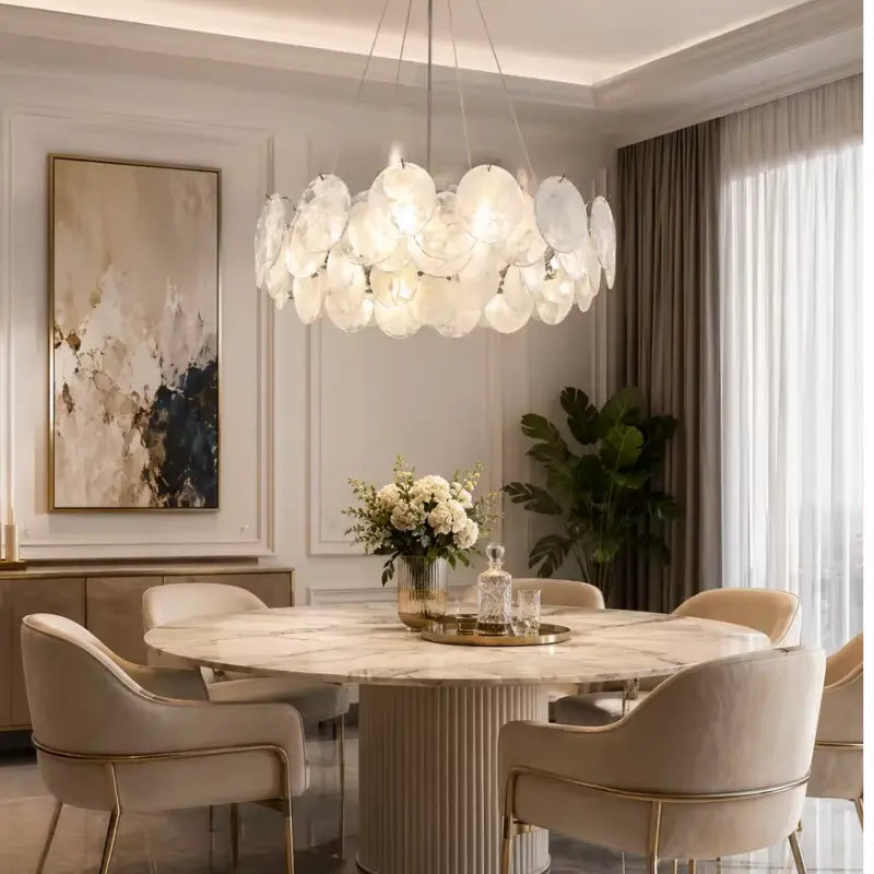 lustre,
lustre para sala de jantar,
lustre de sala jantar,
lustre quarto,
lustre moderno,
lustre para cozinha,
lustre dourado,
lustre de cristal,