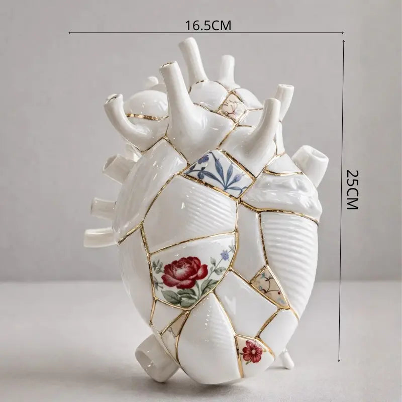 escultura coracao de vaso,
vaso coração,
vaso decorativo,
escultura coracao,
estatua decorativa,	
escultura de mesa,
estatua decorativa,
arte moderna,
obra de arte,